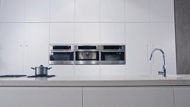 How a Modern Kitchen Becomes the Heart of Everyday Living