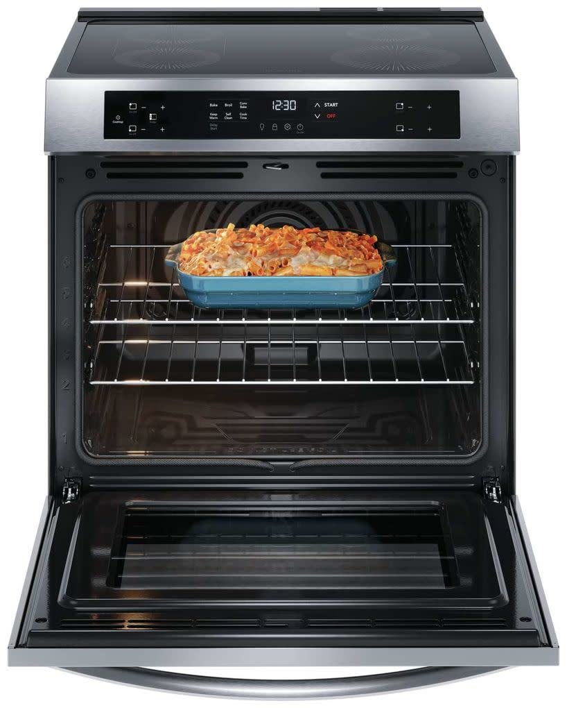 Frigidaire 30 in 5.3 cu. ft.. Slide-In Gas Range