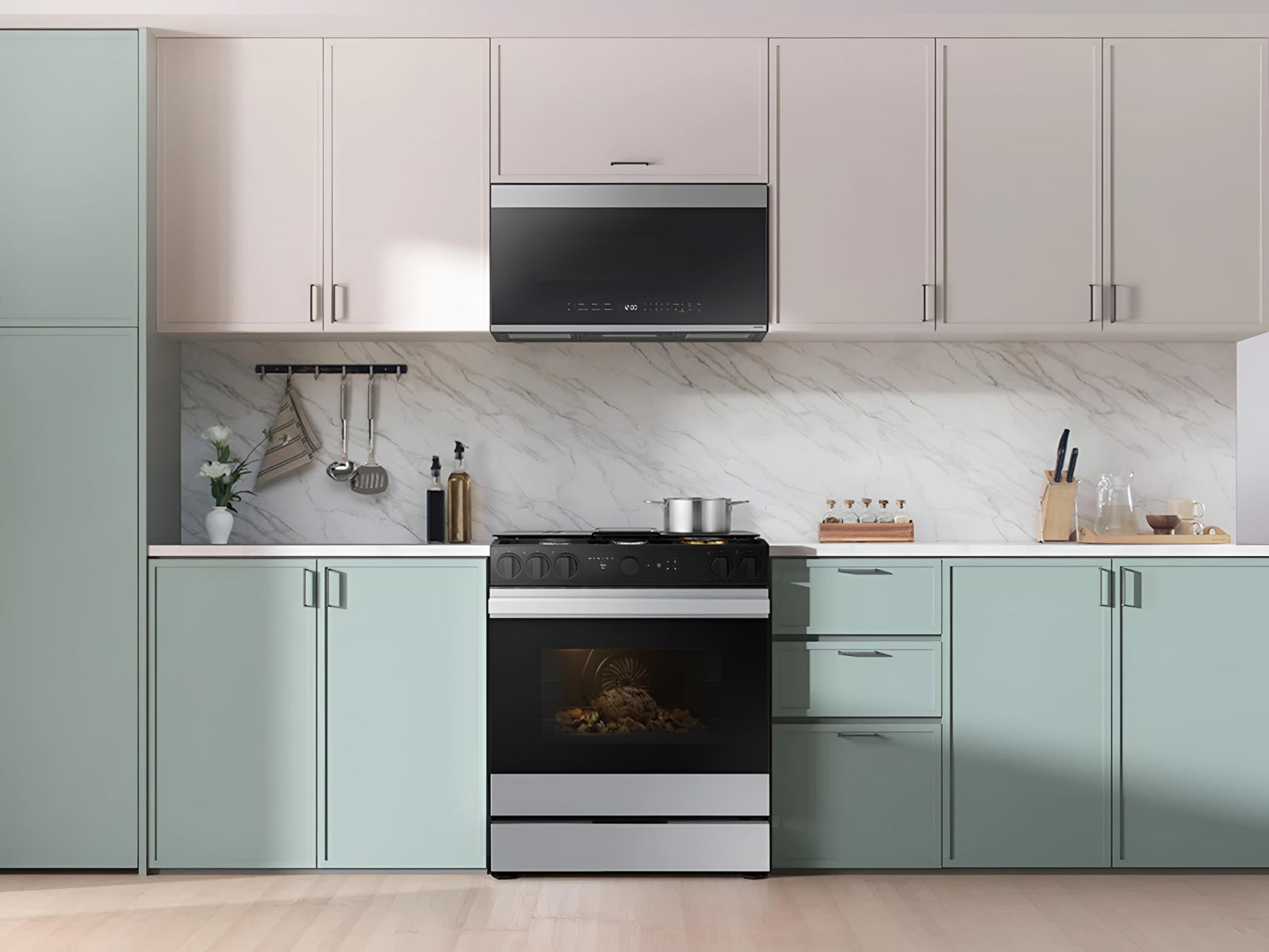 Samsung 30in. 6.0 cu. ft. Slide-In Gas Range